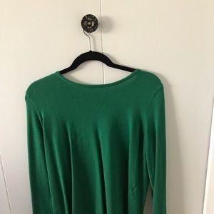 J Jill long sleeve green top. Zippers in the back.